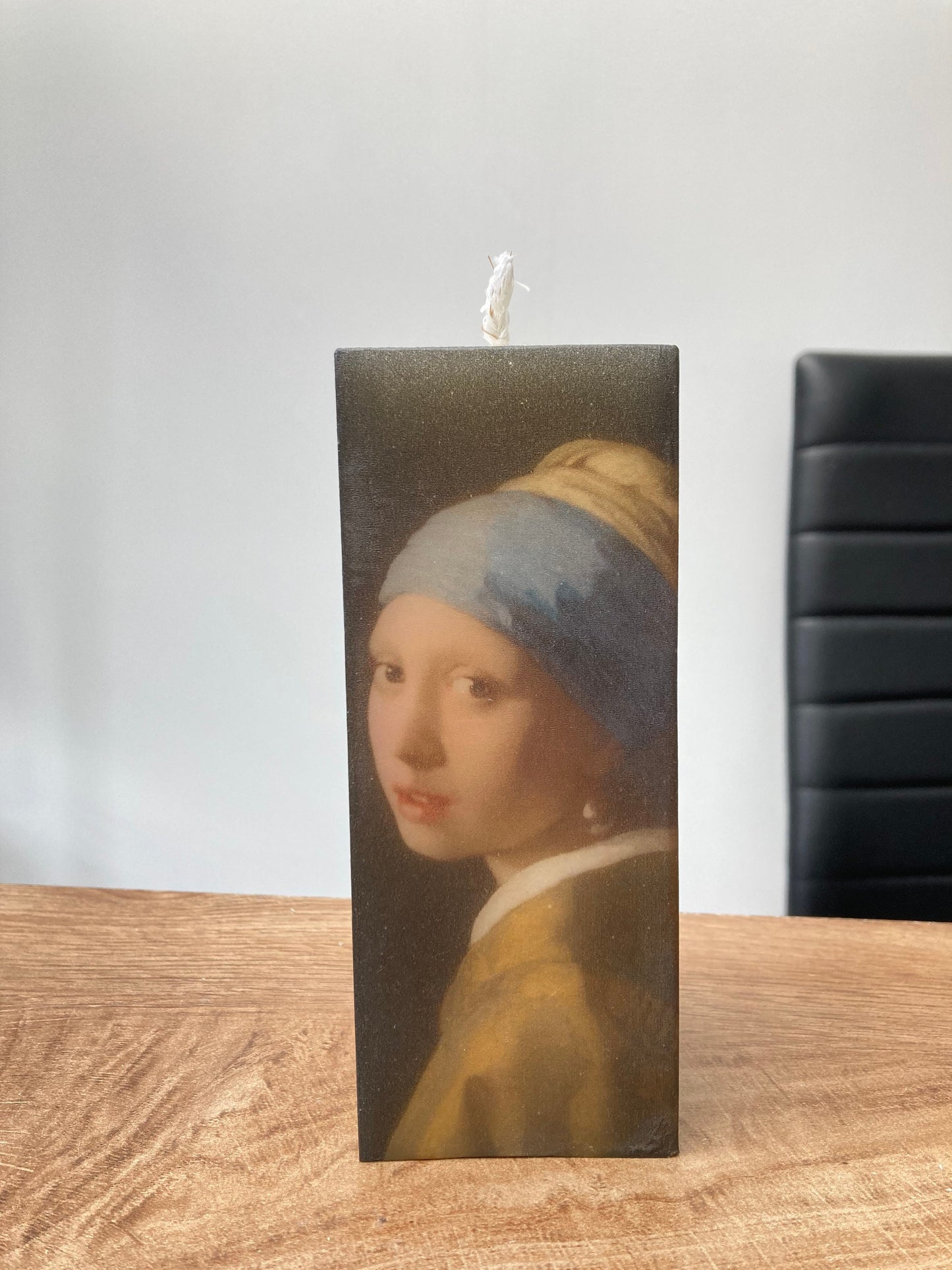 Girl With a Pearl Earring Candle
