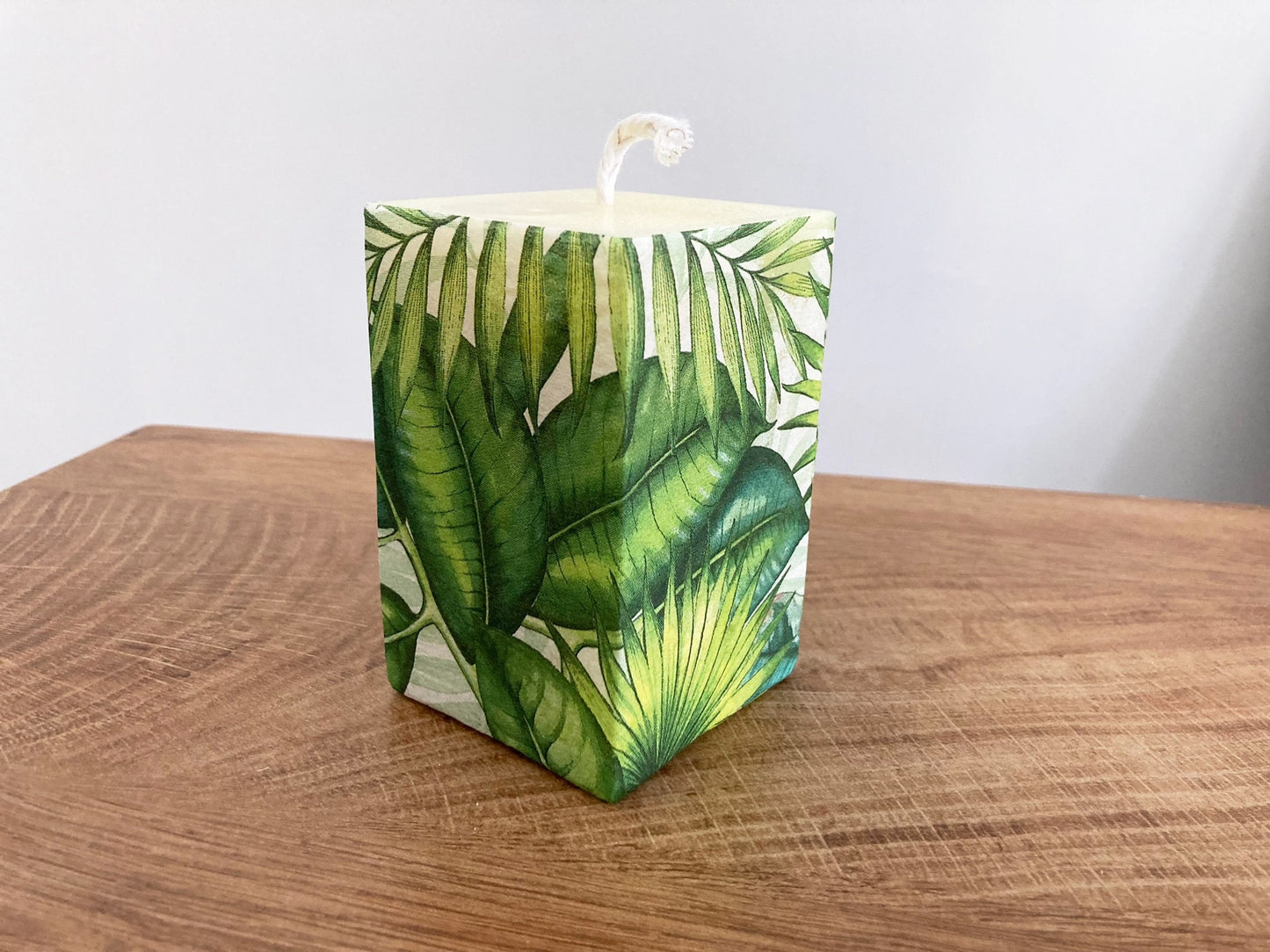 Green Leaves Candle