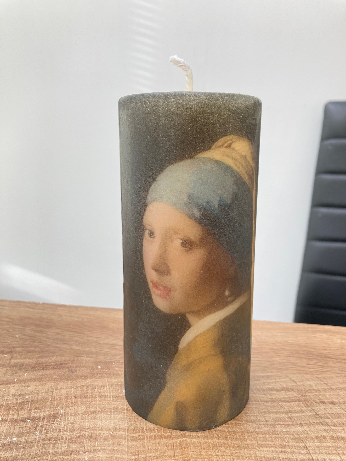 Girl With a Pearl Earring Candle