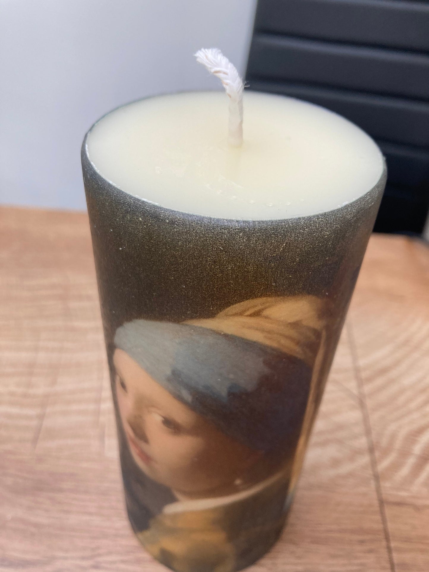 Girl With a Pearl Earring Candle