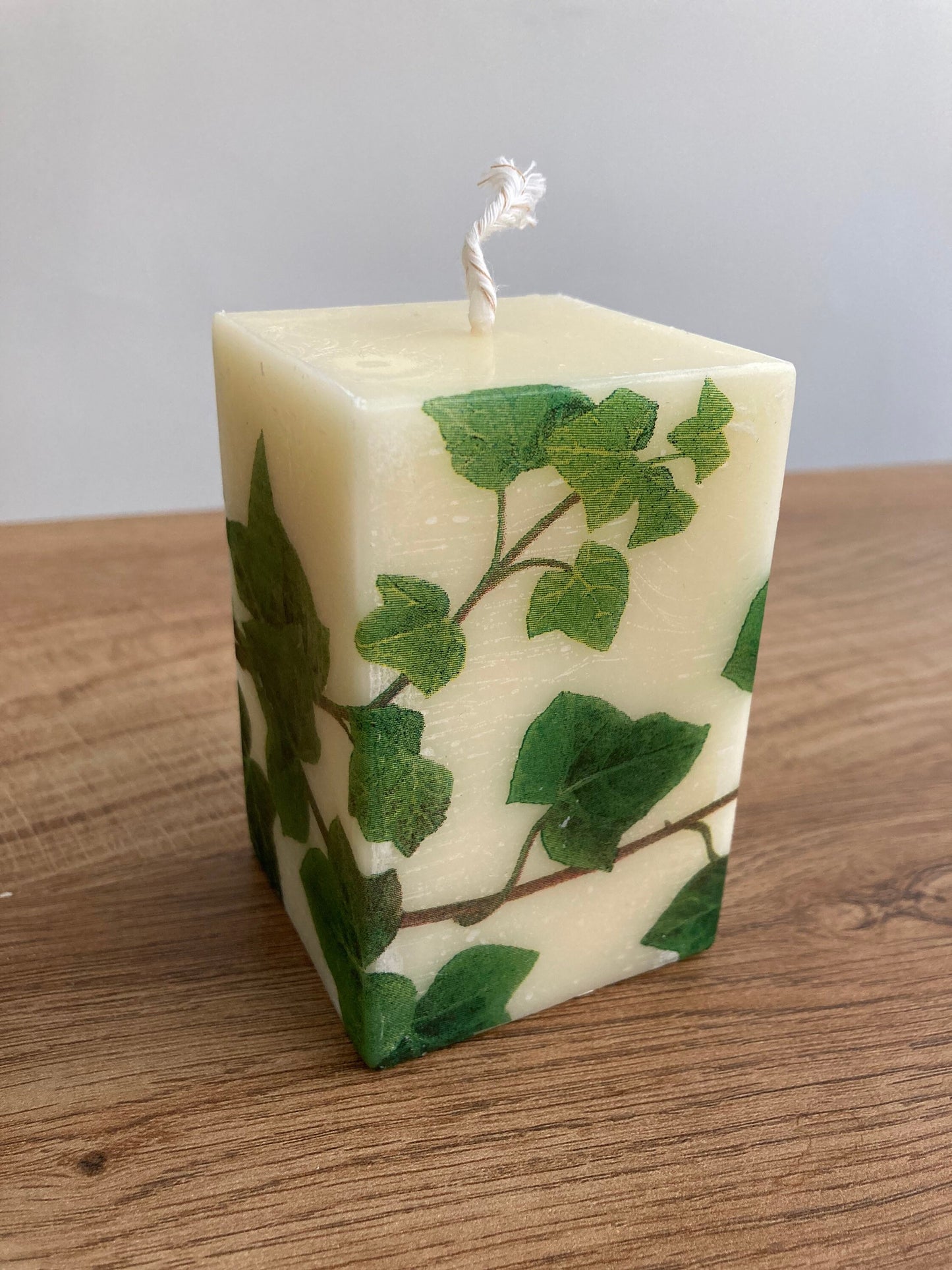 Climbing Ivy Candle