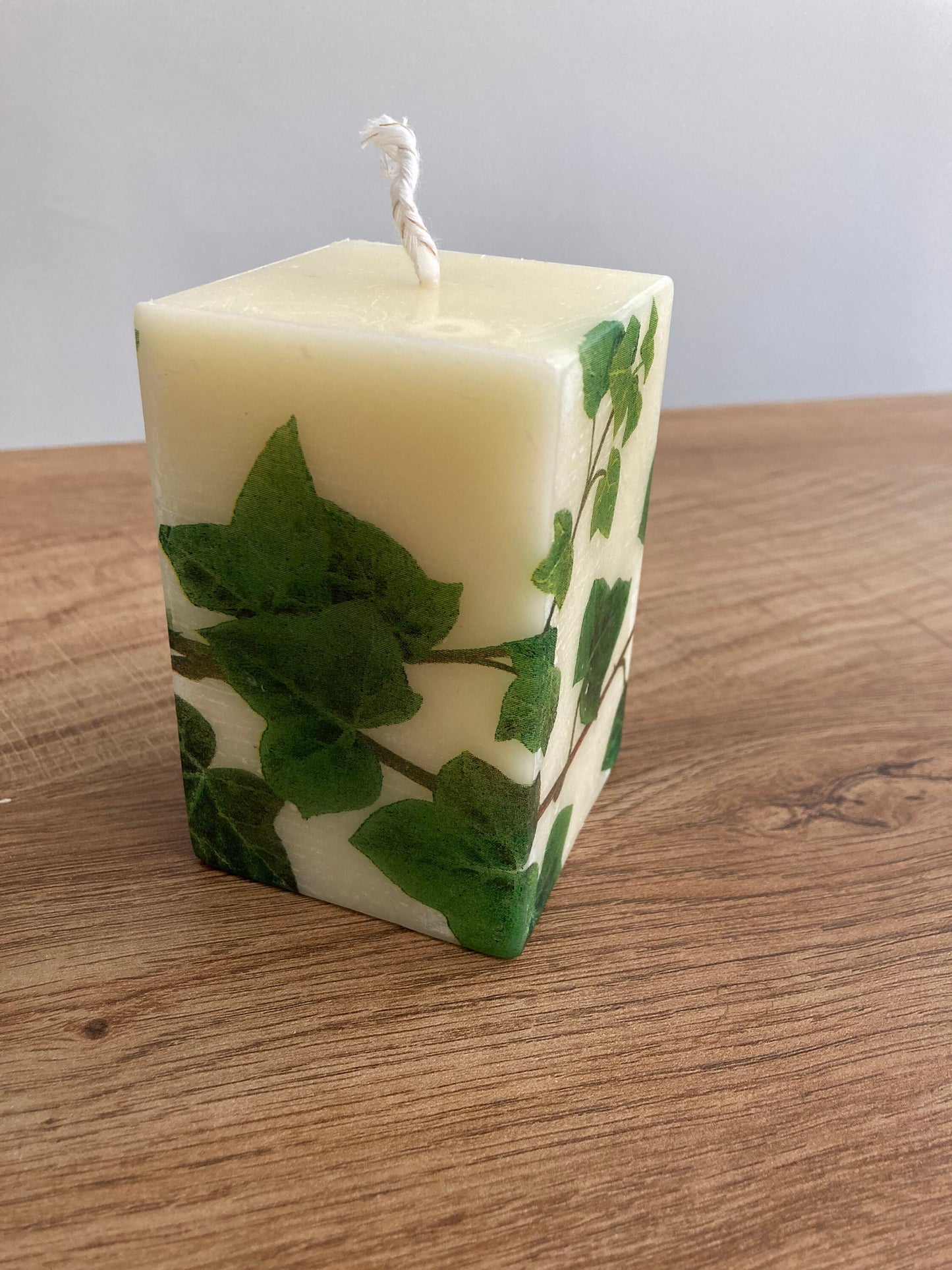 Climbing Ivy Candle