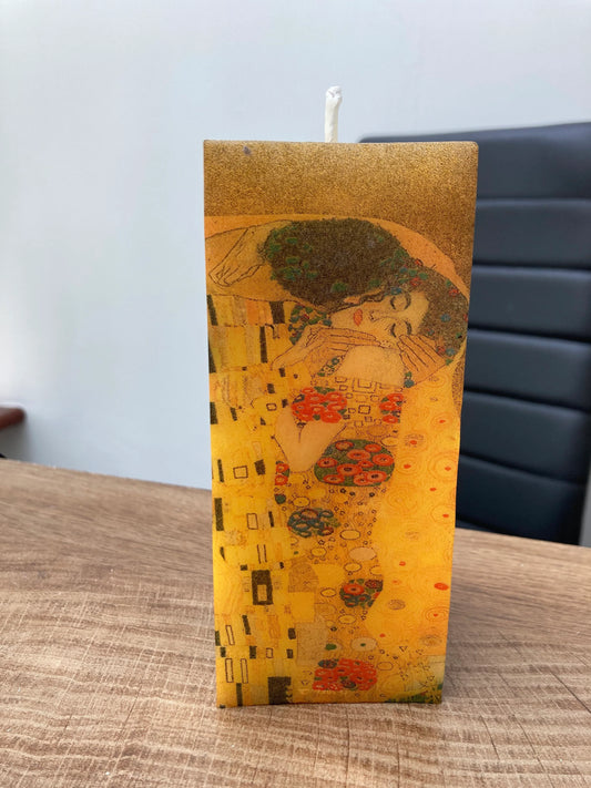 Gustav Klimt The Kiss Candle